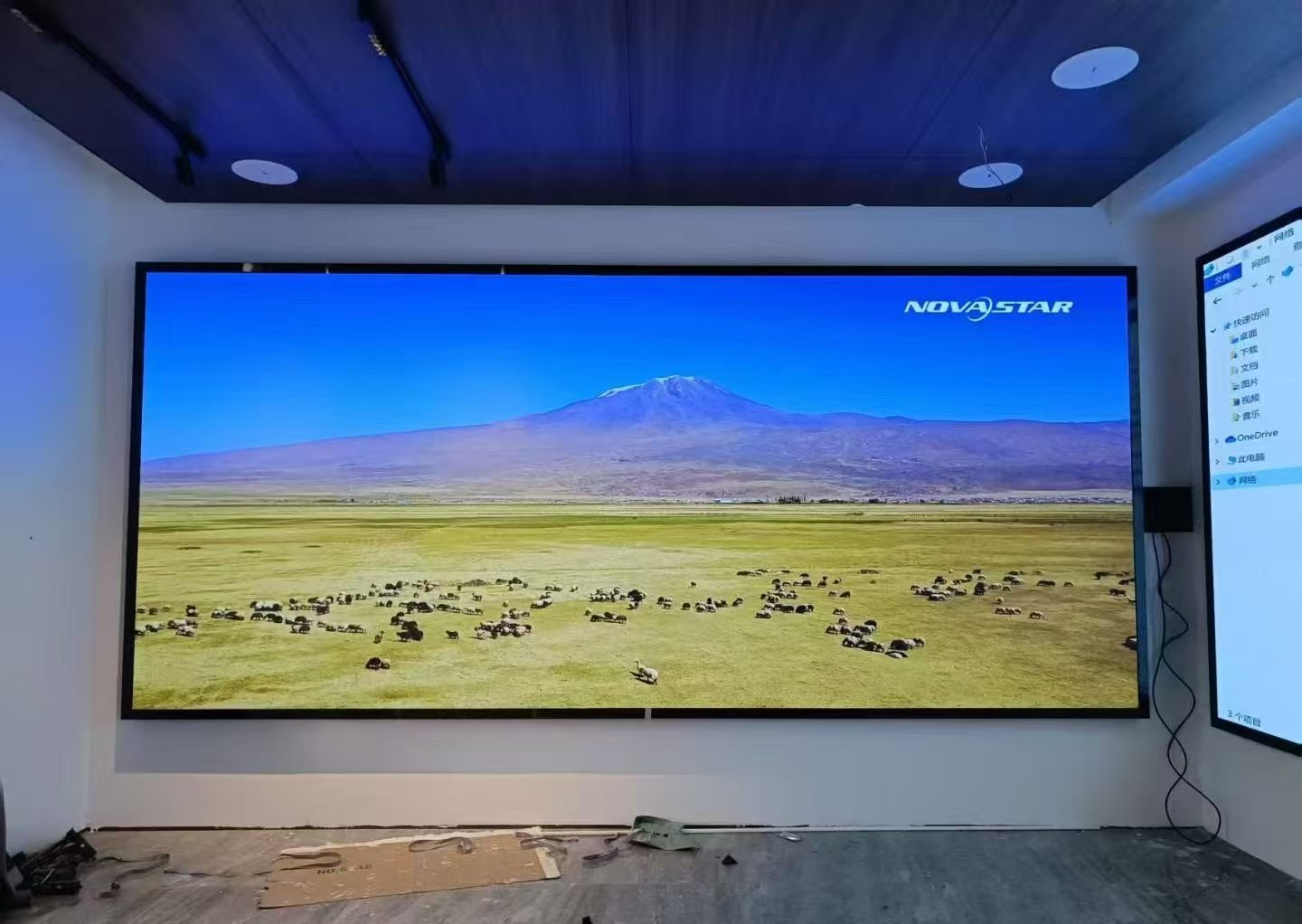 p0-78-ultra-hd-cob-led-screen-for-meeting-room