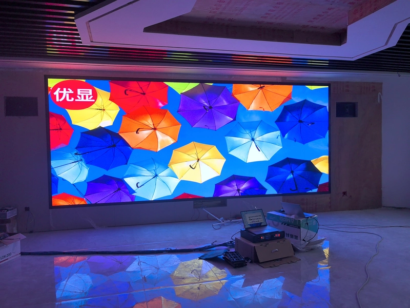 ultra-hd-cob-led-display-3