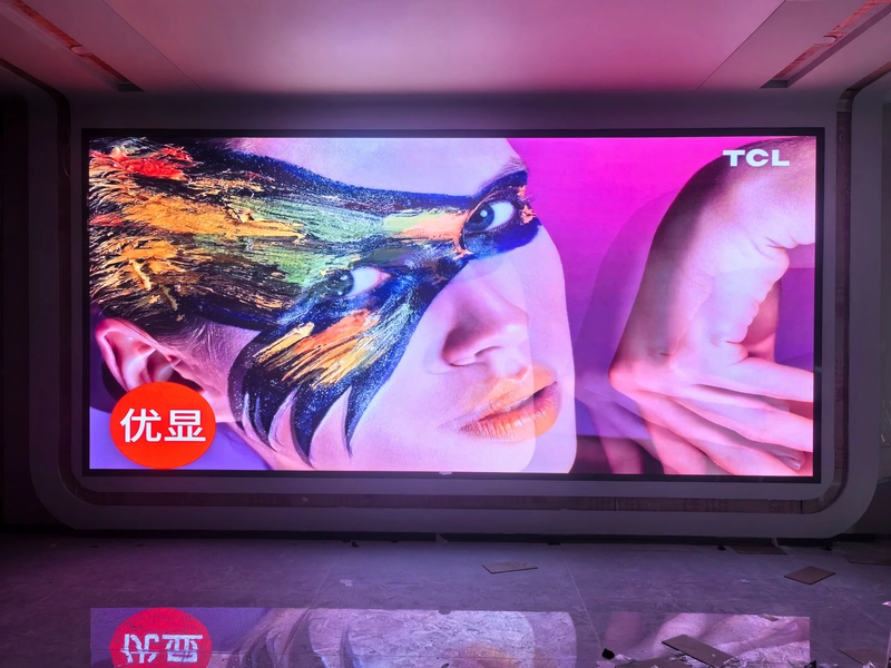 ultra-hd-cob-led-display-2